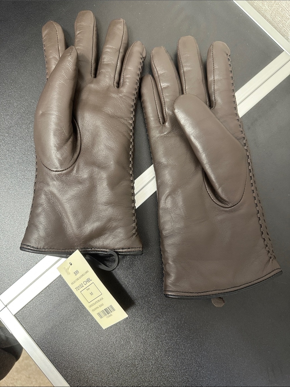 Men's Brown Leather Gloves with Whipstitch Detail